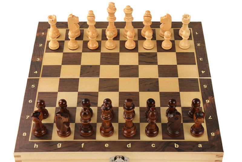 Magnetic Solid Wood Mini Folding Chessboard Small Magnetic Chess